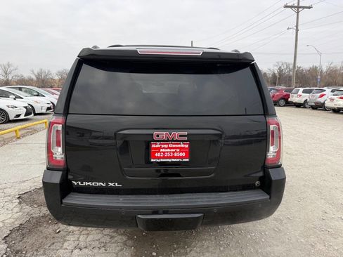 Used 2015 GMC Yukon XL SLE image 4