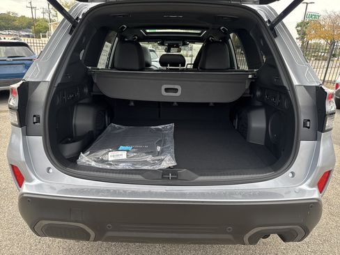 New 2025 Subaru Forester Limited image 31