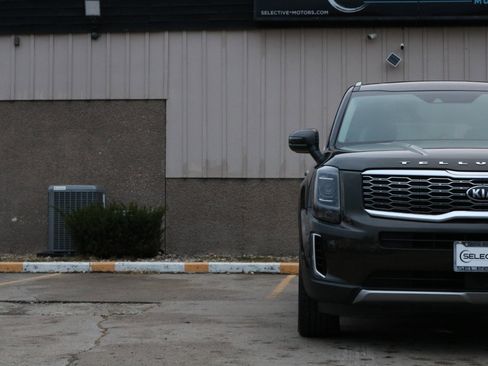 Used 2020 Kia Telluride S image 4