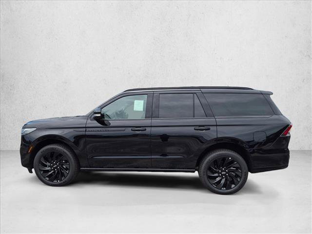 New 2027 Lincoln Navigator Reserve w/ Jet Appearance Package RWD image 5