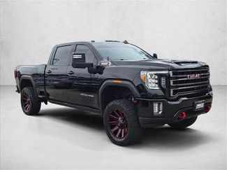 Used 2022 GMC Sierra 2500 AT4 w/ AT4 Premium Plus Package AWD/4WD video 3