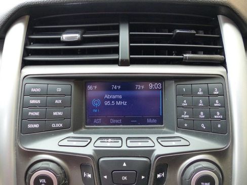 Used 2014 Ford Edge SEL image 31