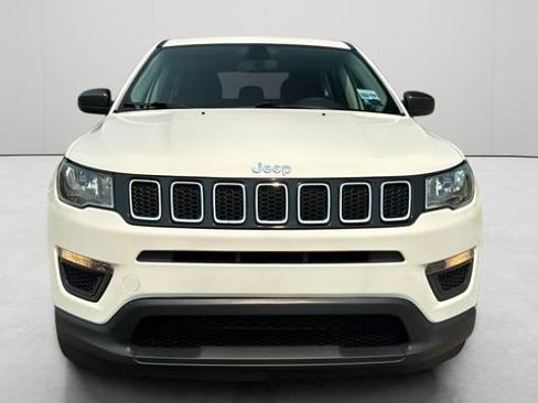 Used 2021 Jeep Compass Sport FWD image 11