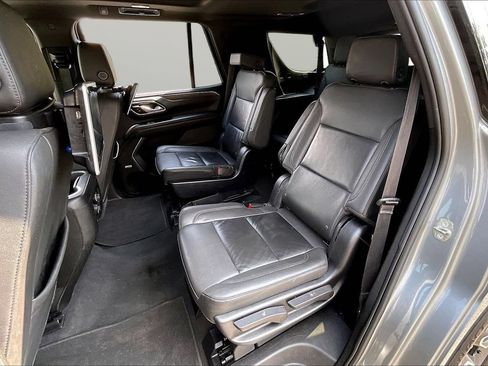 Used 2023 Chevrolet Tahoe LT w/ Luxury Package AWD/4WD image 23