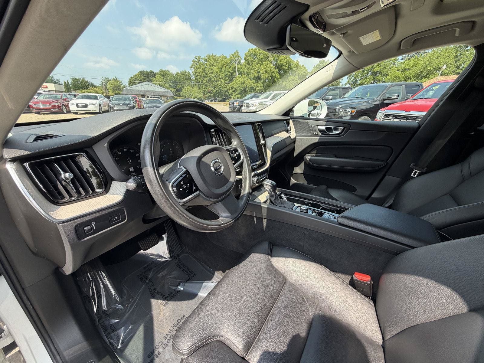 Used 2020 Volvo XC60 T5 Inscription w/ Protection Package Premier AWD/4WD image 15