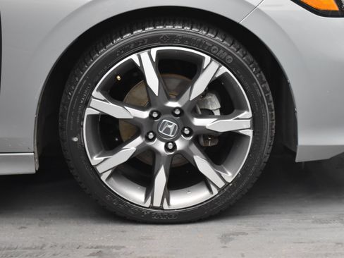 Used 2025 Honda Civic Sport image 5
