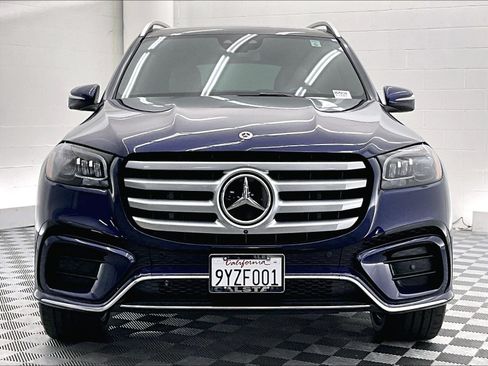 Used 2026 Mercedes-Benz GLS 450 4MATIC image 2