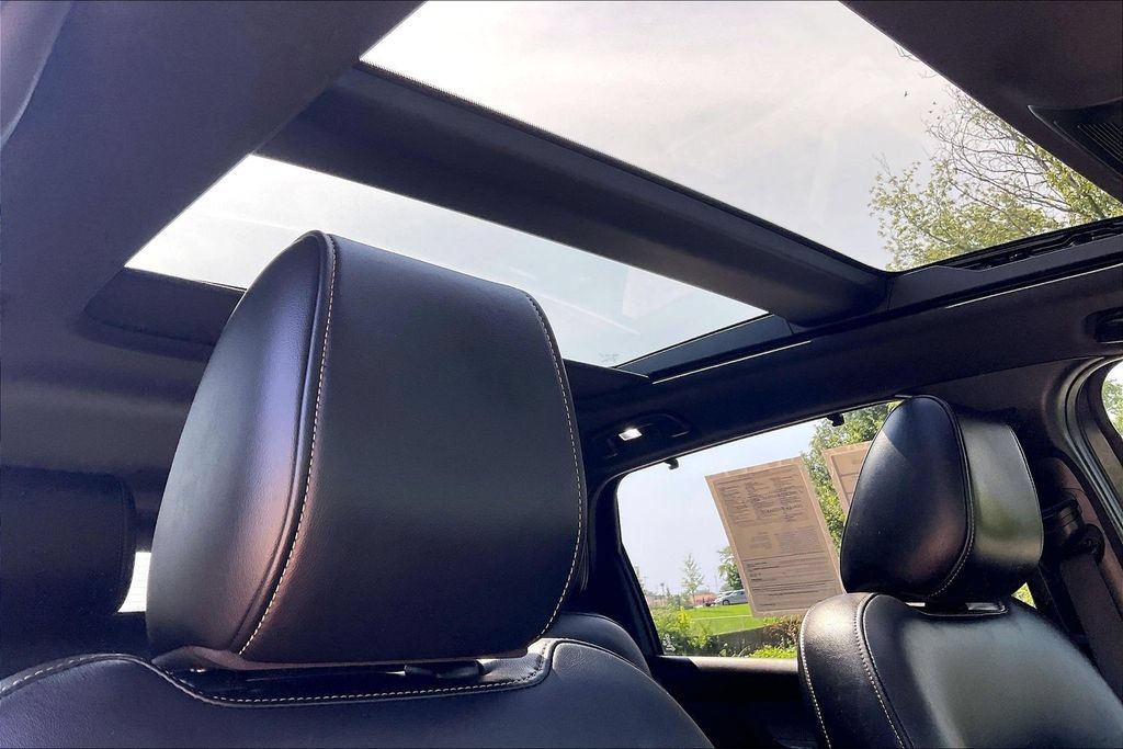 Used 2025 MAZDA CX-70 3.3 Turbo w/ Premium Plus Pkg AWD/4WD image 22