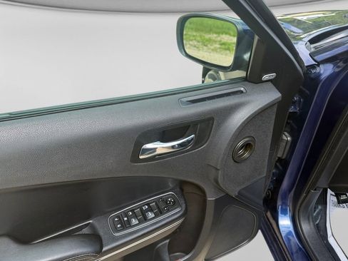 Used 2013 Dodge Charger SXT Plus RWD image 4
