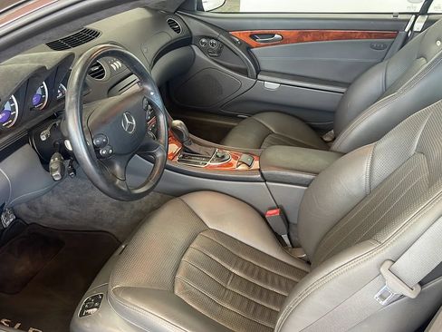 Used 2005 Mercedes-Benz SL 55 AMG image 28