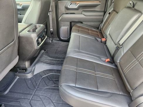 Certified 2025 Chevrolet Silverado 1500 High Country w/ High Country Premium Package image 31