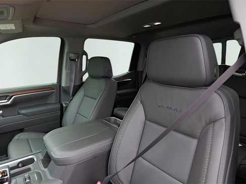 New 2026 GMC Sierra 1500 Denali image 8