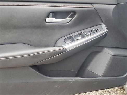 Used 2022 Nissan Sentra SR image 14