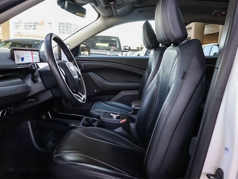 Used 2023 Ford Mustang Mach-E Premium image 16