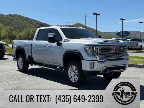 Used 2020 GMC Sierra 3500 Denali w/ Denali Ultimate Package AWD/4WD image 7