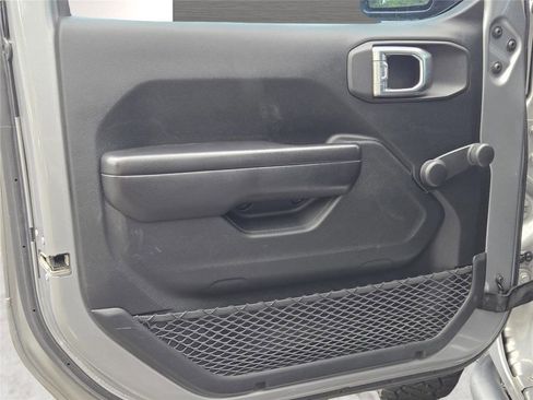 Used 2020 Jeep Wrangler Unlimited Sport AWD/4WD image 19
