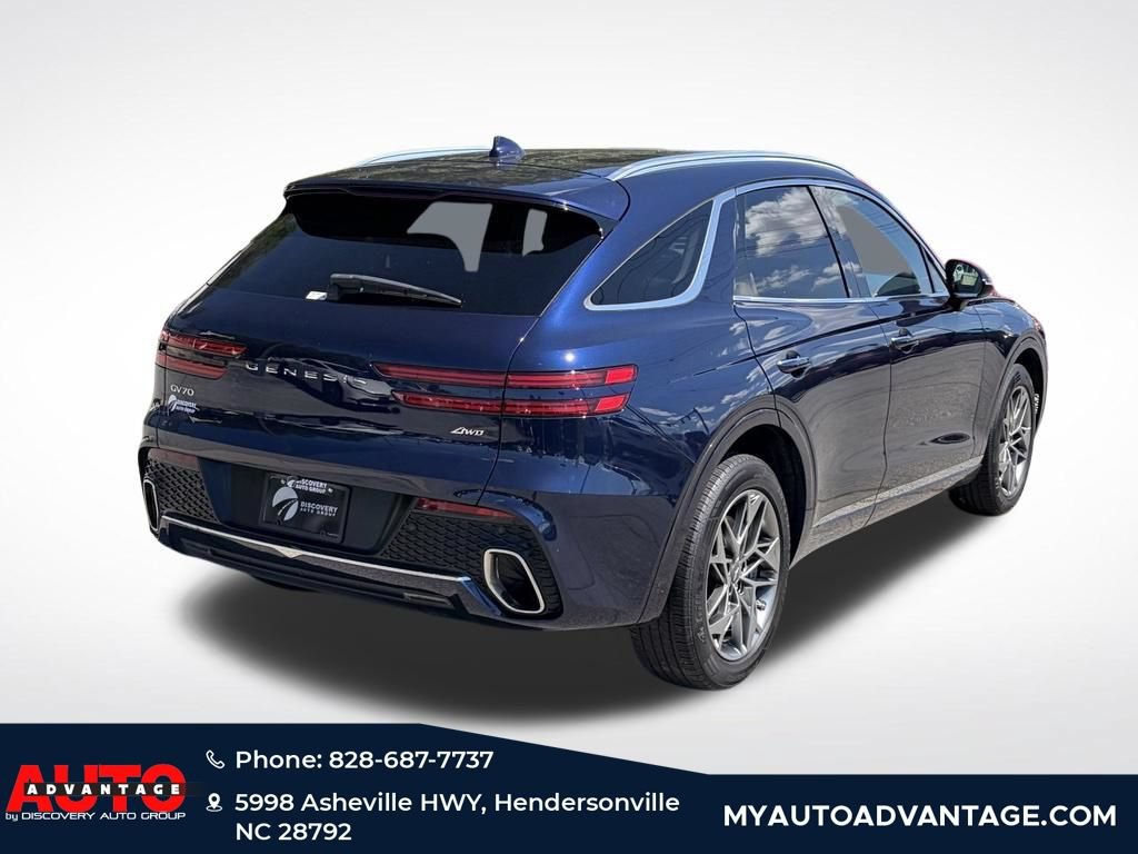 Used 2025 Genesis GV70 2.5T AWD/4WD image 3