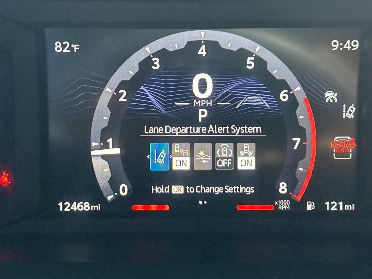 Used 2025 Toyota 4Runner SR5 AWD/4WD image 15