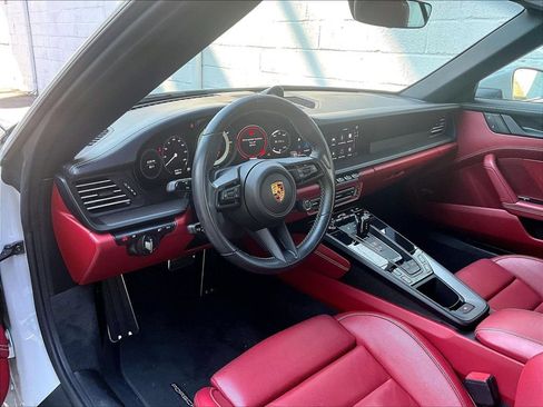 Certified 2022 Porsche 911 Carrera GTS RWD image 4