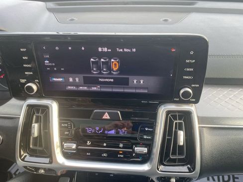 Used 2021 Kia Sorento SX image 35