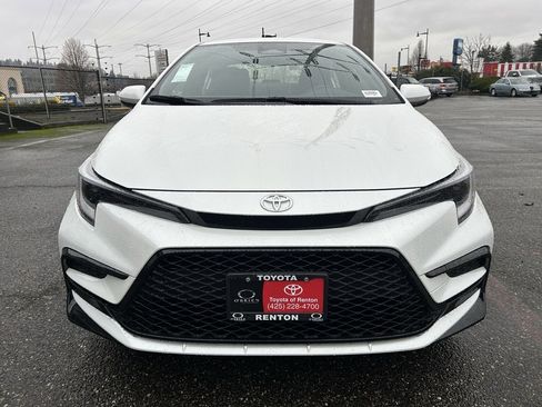New 2026 Toyota Corolla SE image 2