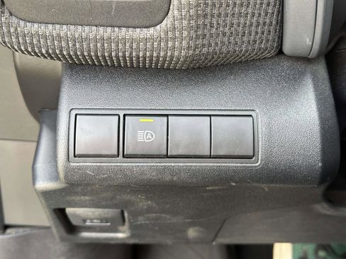 Used 2023 Toyota bZ4X Limited image 22