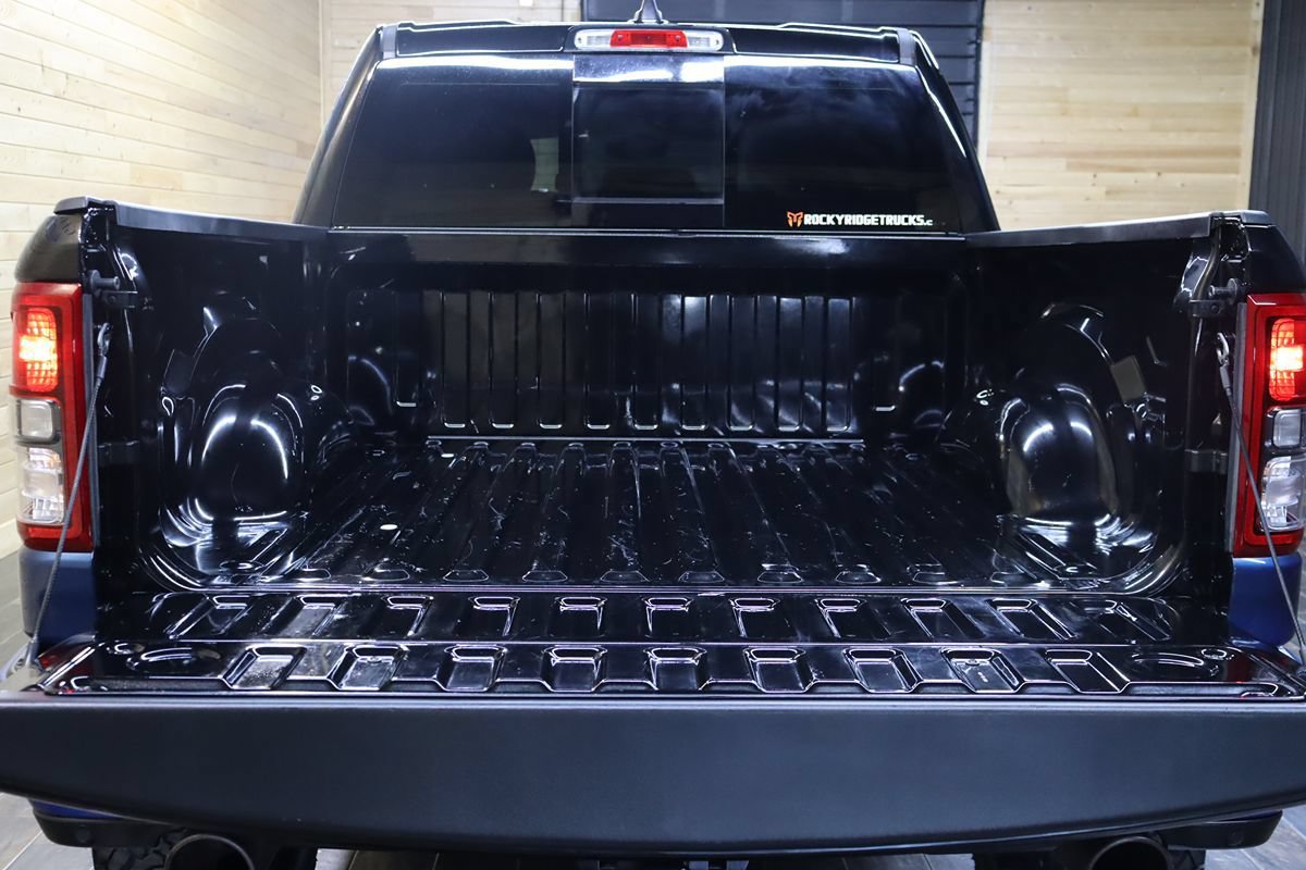 Used 2022 RAM 1500 Big Horn AWD/4WD image 32