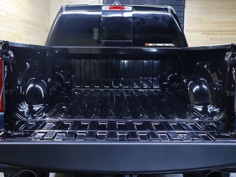 Used 2022 RAM 1500 Big Horn AWD/4WD image 32