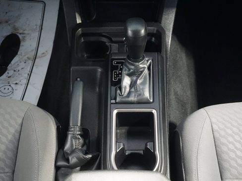 Used 2023 Toyota Tacoma SR image 28