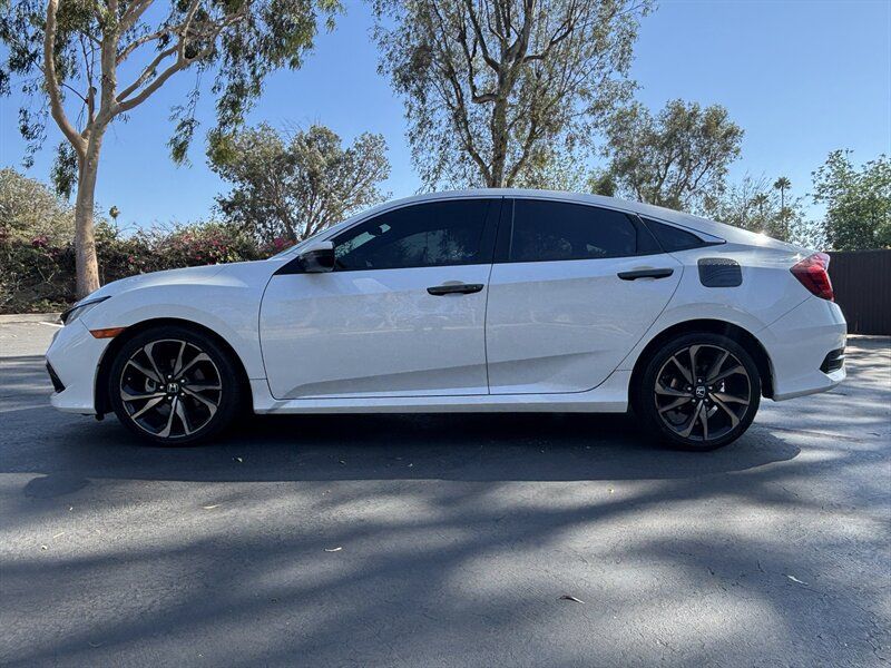 Used 2021 Honda Civic Sport image 2