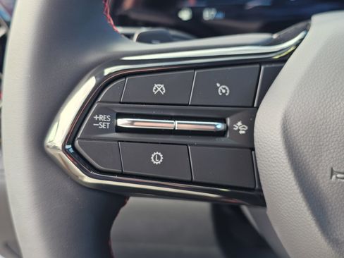 New 2026 Chevrolet Equinox RS w/ Convenience Package III image 24