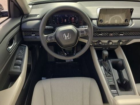 New 2025 Honda Accord SE image 7