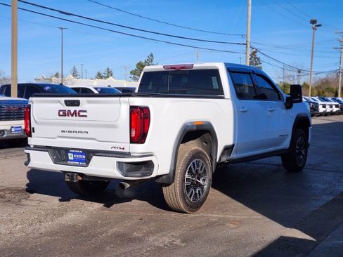 Used 2021 GMC Sierra 2500 AT4 w/ AT4 Premium Plus Package AWD/4WD image 5