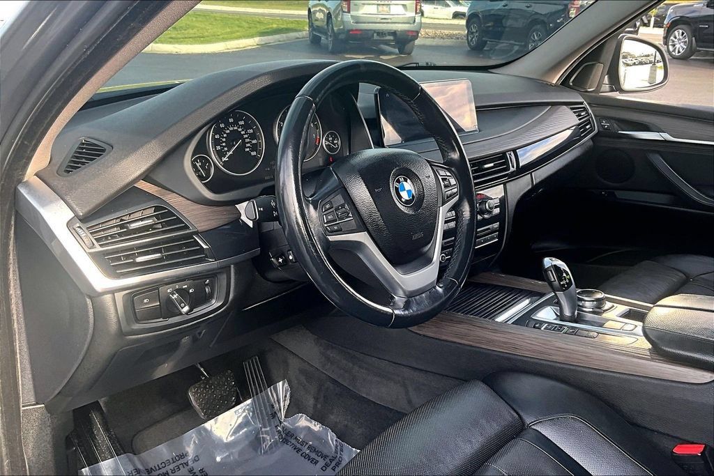 Used 2015 BMW X5 xDrive35i AWD/4WD image 14