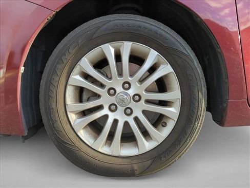 Used 2017 Toyota Sienna XLE image 13