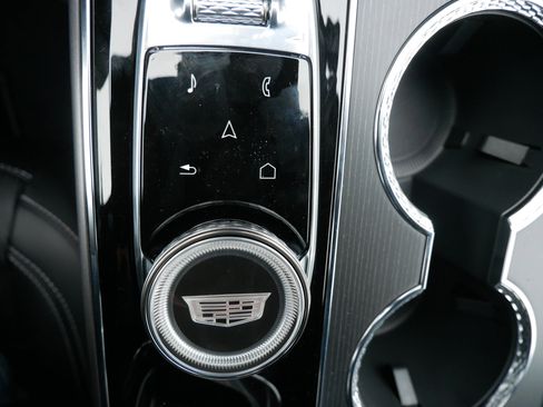 New 2026 Cadillac Lyriq Sport image 25