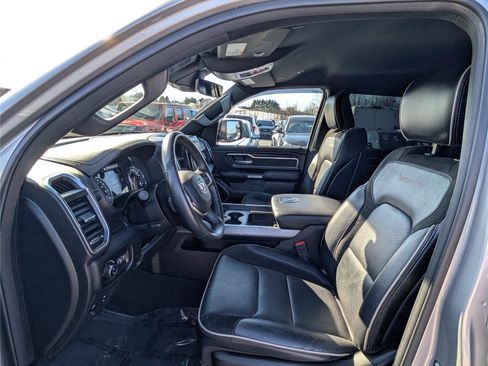 Used 2023 RAM 1500 Laramie image 15