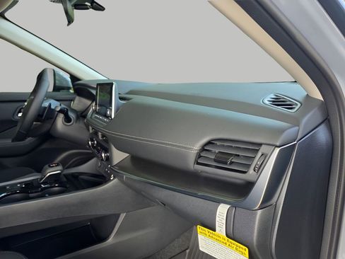 New 2026 Nissan Rogue SV w/ Cold Weather Package FWD image 12