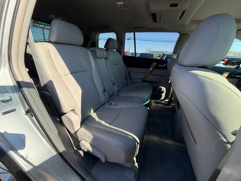 Used 2008 Toyota Highlander Limited image 18