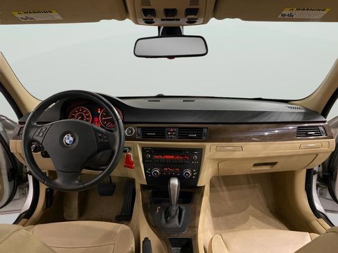 Used 2009 BMW 328i Sedan image 11