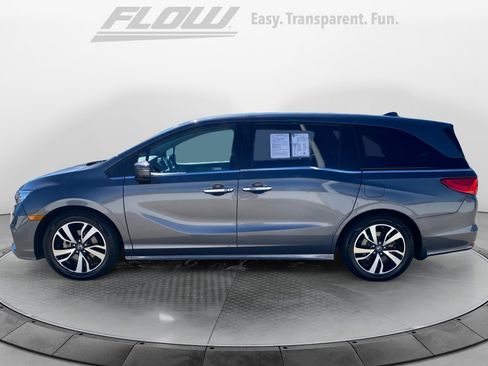 Used 2019 Honda Odyssey Elite image 5