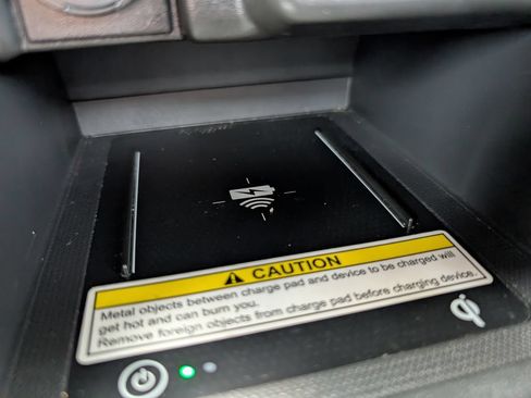 Used 2018 Honda Accord Touring image 22