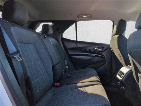 Used 2024 Chevrolet Equinox LT AWD/4WD image 18