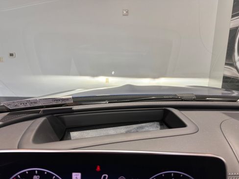 Certified 2024 Mercedes-Benz CLE 450 4MATIC Cabriolet w/ Driver Assistance Package image 17