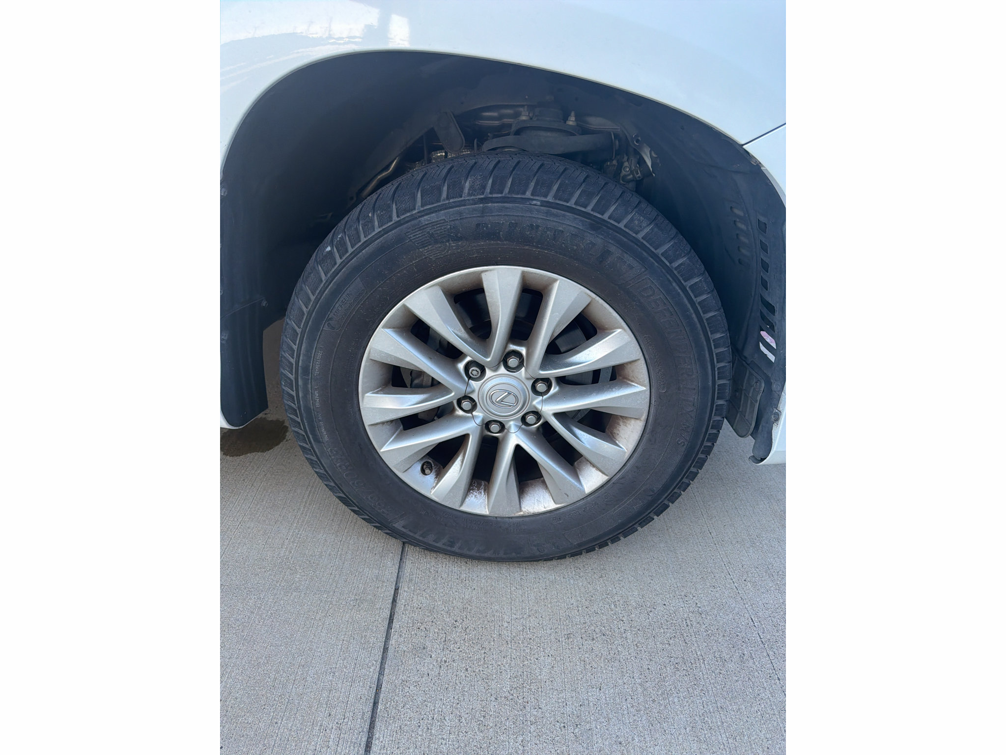 Used 2018 Lexus GX 460 Premium w/ Premium Package AWD/4WD image 22