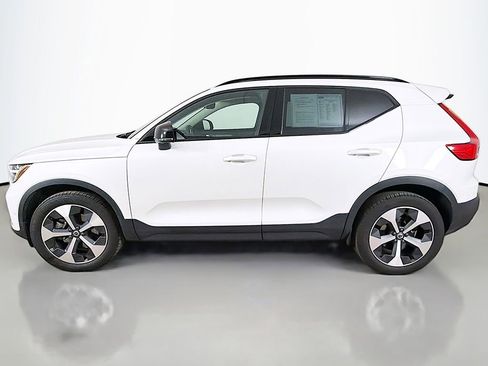 Used 2023 Volvo XC40 B5 Plus w/ Driver Assist Package image 13