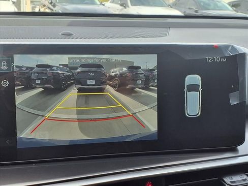 New 2026 Kia Sorento S w/ S Panoramic Sunroof Package image 4