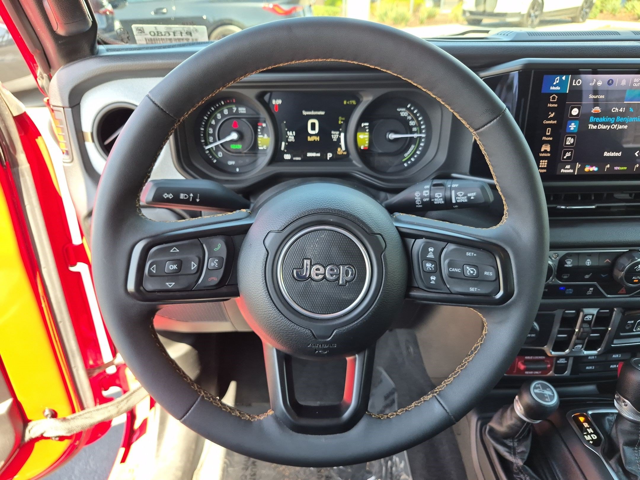 Used 2024 Jeep Wrangler Unlimited AWD/4WD image 18