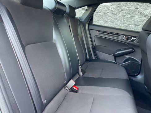 Used 2022 Honda Civic Sport image 16
