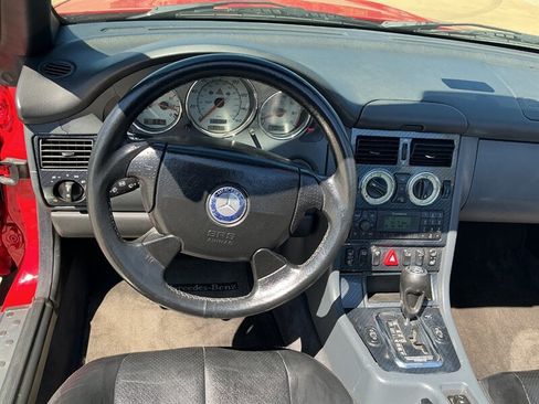 Used 1999 Mercedes-Benz SLK 230 image 24